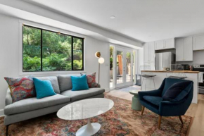 Mid-Century Modern Dream Retreat